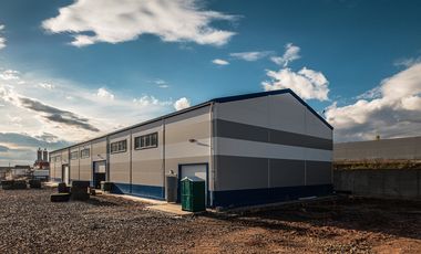 Праздники закончились, подарки продолжаются!